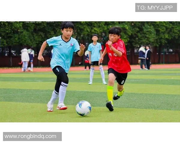 丑陋外貌却技艺超群的足球明星们他们如何在绿茵场上逆袭成功 丑陋外貌却技艺超群的足球明星们他们如何在绿茵场上逆袭成功